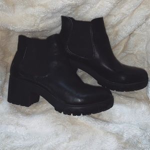 Steve Madden Black Booties